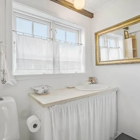 5585-svaneke-helgolandsgade-7-b Svaneke